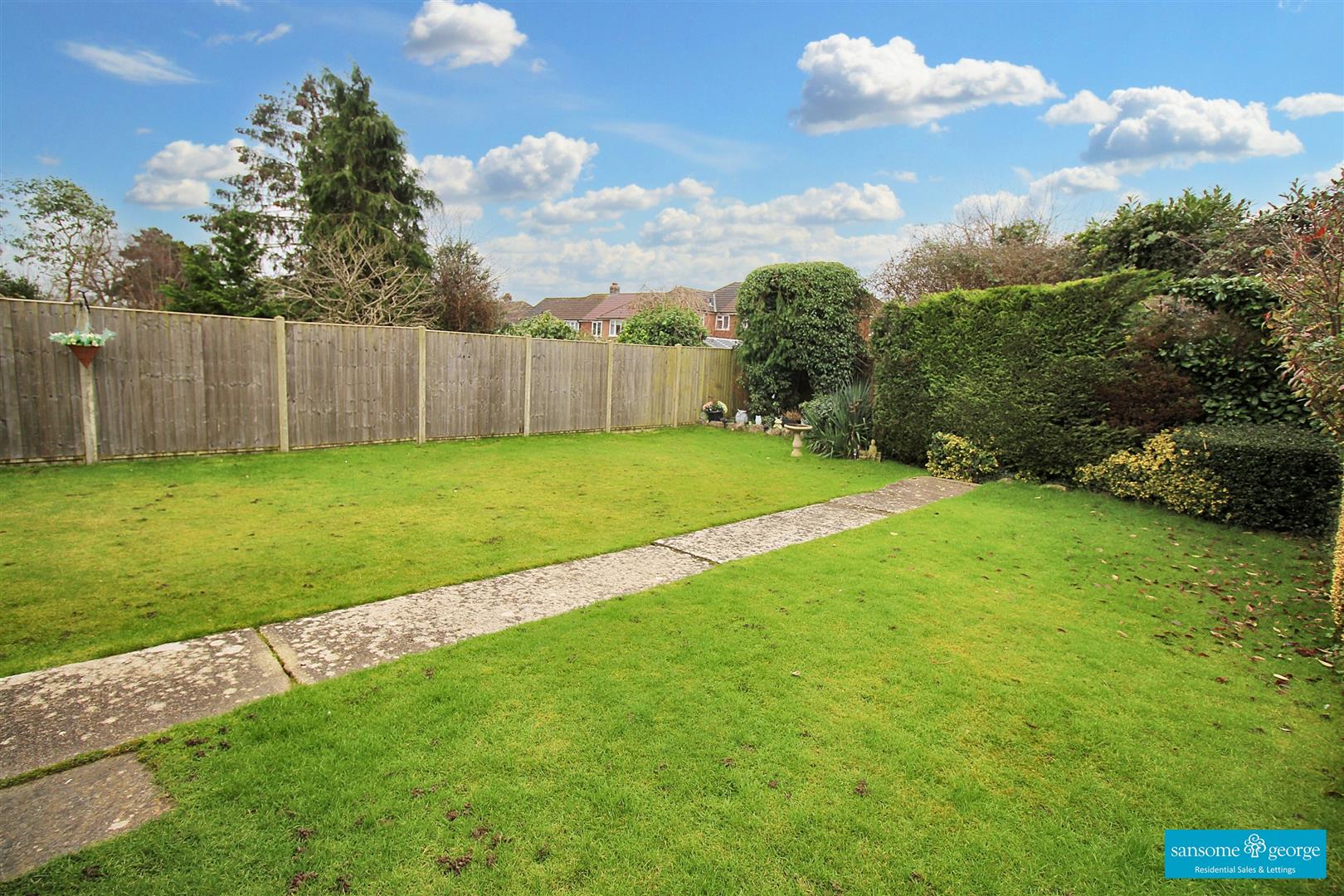 Compton Avenue, Tilehurst